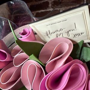 Kate Spade BRAND NEW Floral Bouquet Cross Body Bag